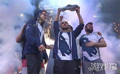 新的篇章 新的篇章