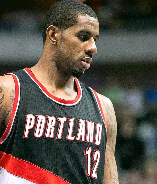 抢打野或辅 抢打野或辅